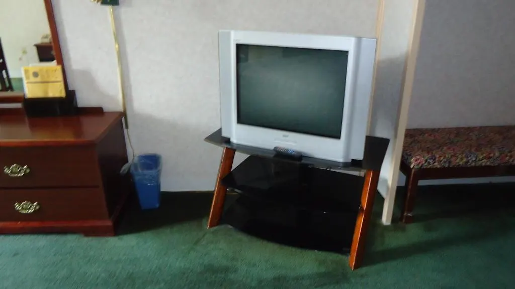 فندق Super 8 Colonial ويليامزبرغ