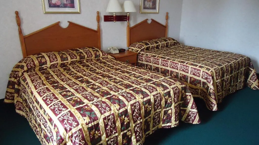 فندق Super 8 Colonial ويليامزبرغ