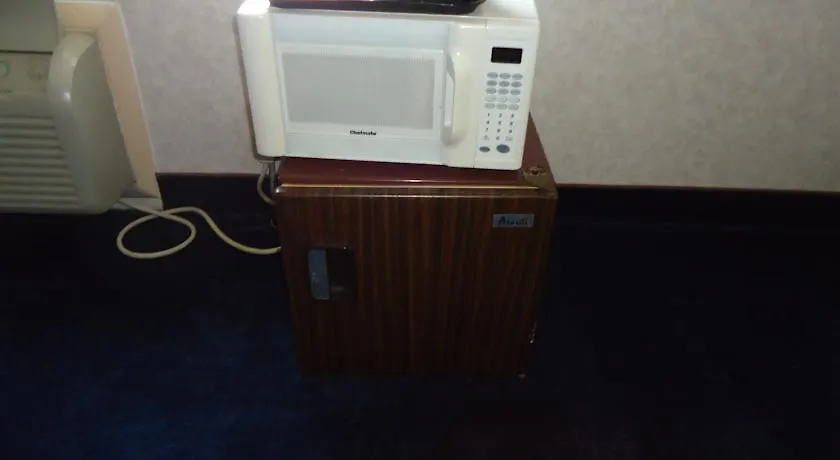 فندق Super 8 Colonial ويليامزبرغ